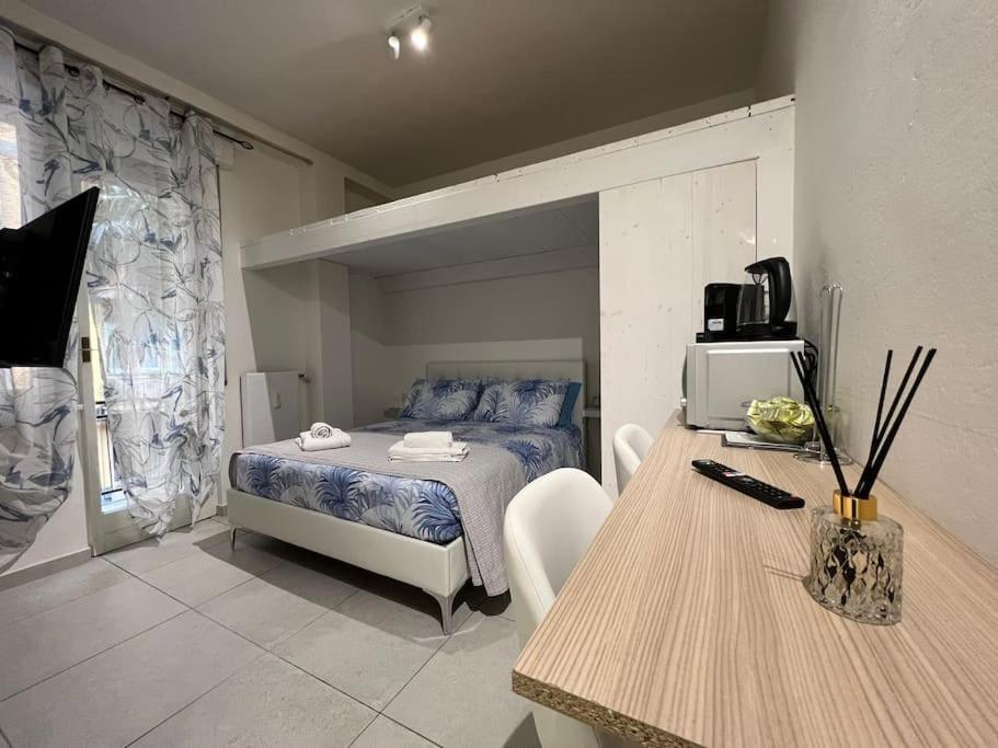 Tiny & Cosy Studio Flat In Como Luaran gambar