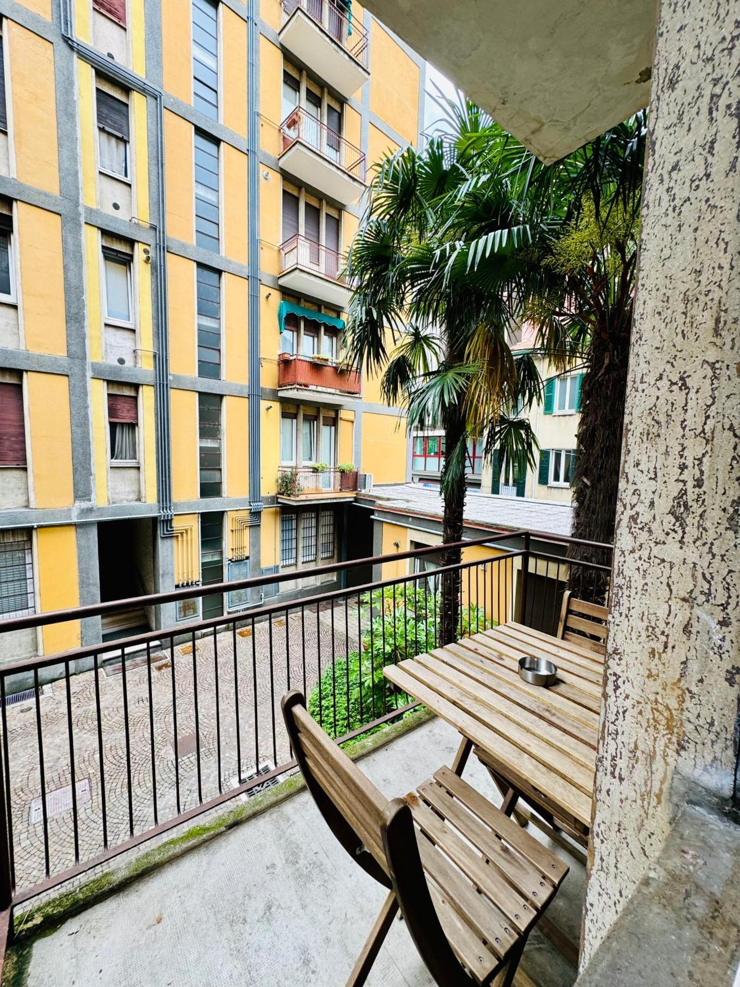Tiny & Cosy Studio Flat In Como Luaran gambar
